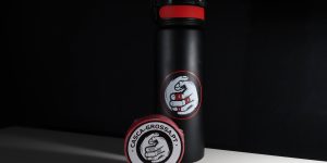 Alternative view of Garrafa de água